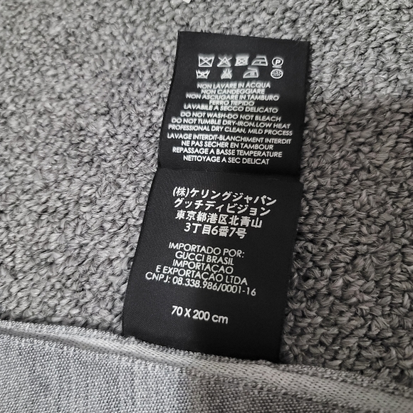 Gucci GG double sided scarf - Picture 8 of 8